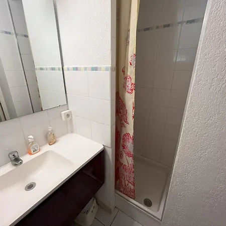 T2 Avec Parking Et Piscine, Proche Commodites - Fr-1-749-73 Apartmán Agde